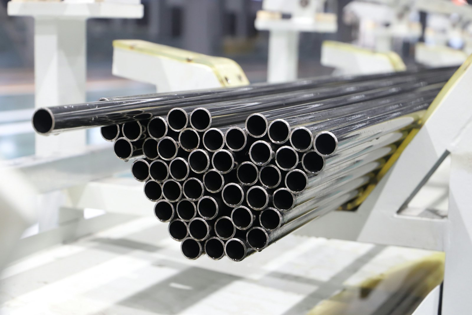 Bundle of seamless stainless steel tubes